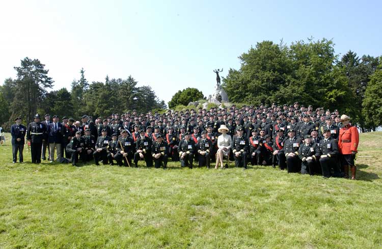 Group photo at the 90th anniversary ceremony